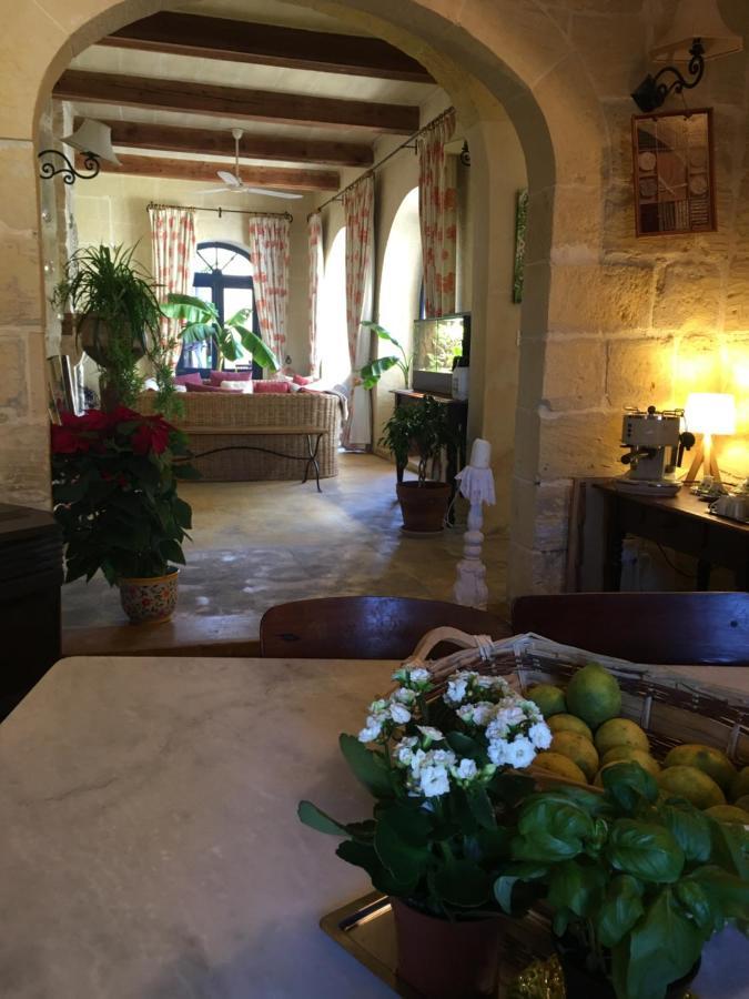Botanica B&B Xagħra エクステリア 写真