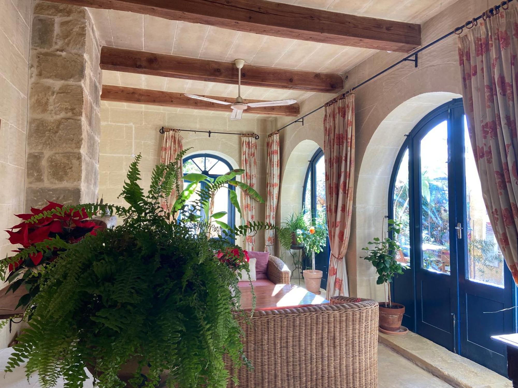 Botanica B&B Xagħra エクステリア 写真
